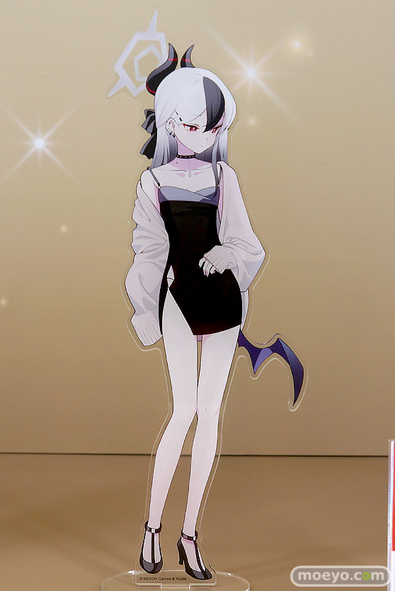 スマイルフェス2025 フィギュア B1 NIKKE ブルーアーカイブ シンデレラ ドロシー ハナコ ウマ娘 51