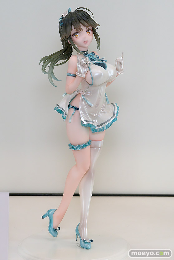 スマイルフェス2025 フィギュア B1 アズールレーン 愛宕 穂月かえで すーぱーそに子 ウェーブ スピリテイル 04