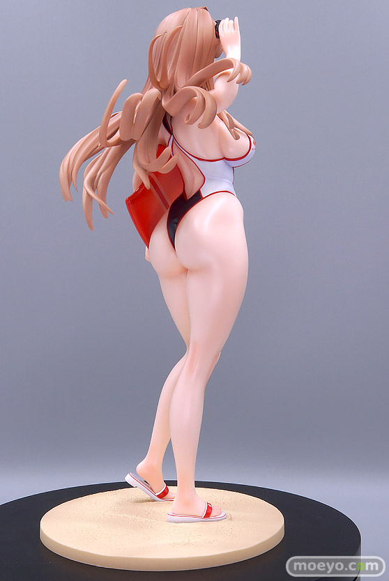 グッドスマイルアーツ上海 勝利の女神：NIKKE ラピ：クラシックバカンス ハッブル 犬騎士 TORAMI 製品版 03