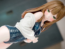 【Bfull FOTS JAPAN】オリジナルフィギュア・プールのあとで「真鍋さん」が1/5スケールフィギュアで新登場。