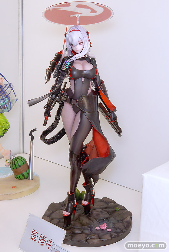 GNFTOYZ ＆ Hobby sakura 勝利の女神：NIKKE 紅蓮：ブラックシャドウ ワンダーフェスティバル2025 [夏]  フィギュア  03