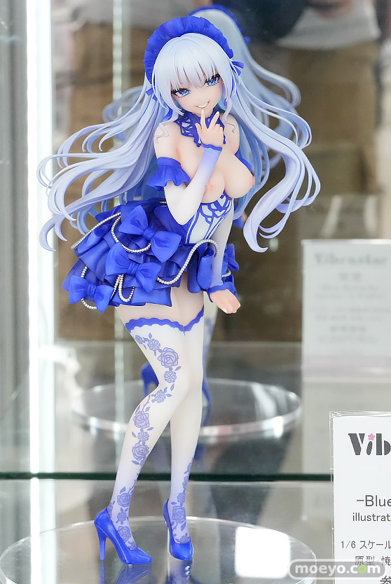 秋葉原の新作フィギュア展示の様子 あみあみフィギュアタワー エイレーネ 神楽京香 紫音 17