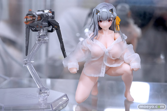 秋葉原の新作フィギュア展示の様子 あみあみラジオ会館　33