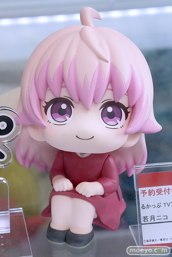 秋葉原の新作フィギュア展示の様子 あみあみラジオ会館　喜多川海夢 23