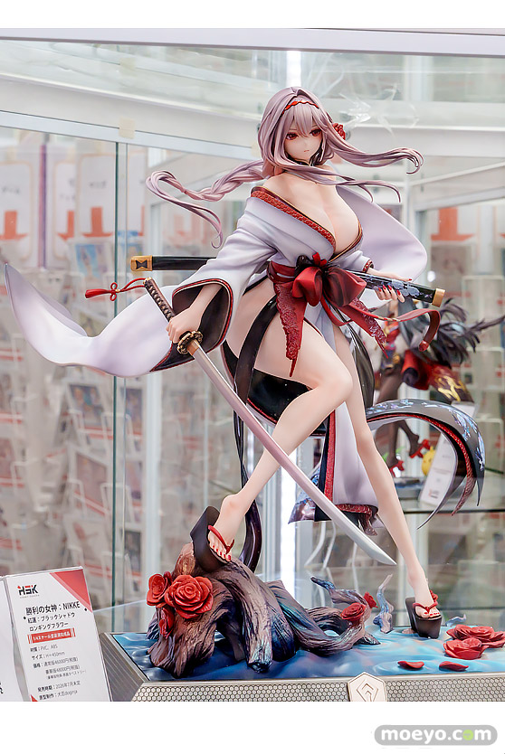 Hobby sakura 勝利の女神：NIKKE 紅蓮：ブラックシャドウ ロンギングフラワー フィギュア あみあみ 02