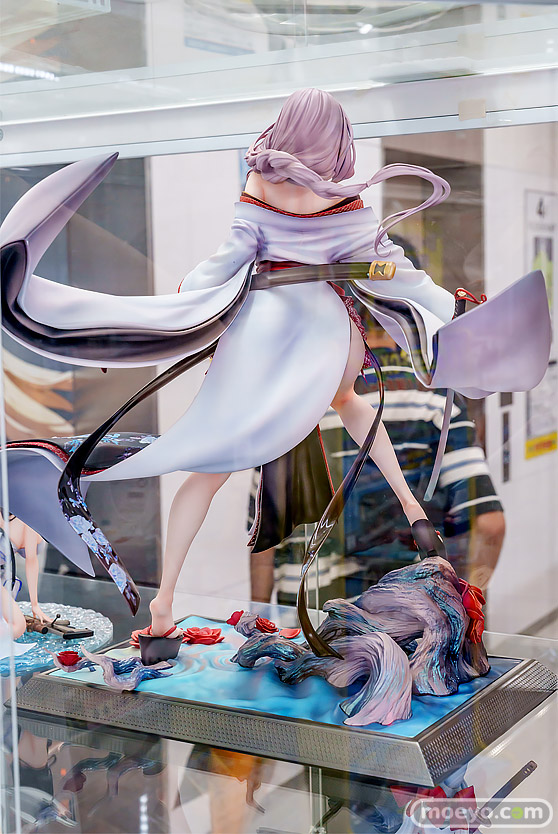 Hobby sakura 勝利の女神：NIKKE 紅蓮：ブラックシャドウ ロンギングフラワー フィギュア あみあみ 03