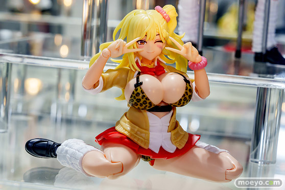 秋葉原の新作フィギュア展示の様子 あみあみ ヤーデ 09