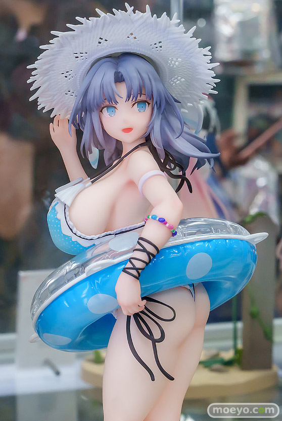 秋葉原の新作フィギュア展示の様子 あみあみ 雪泉   02
