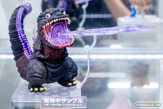 秋葉原の新作フィギュア展示の様子 あみあみ 秋葉原ラジオ会館店 ニキータ 21