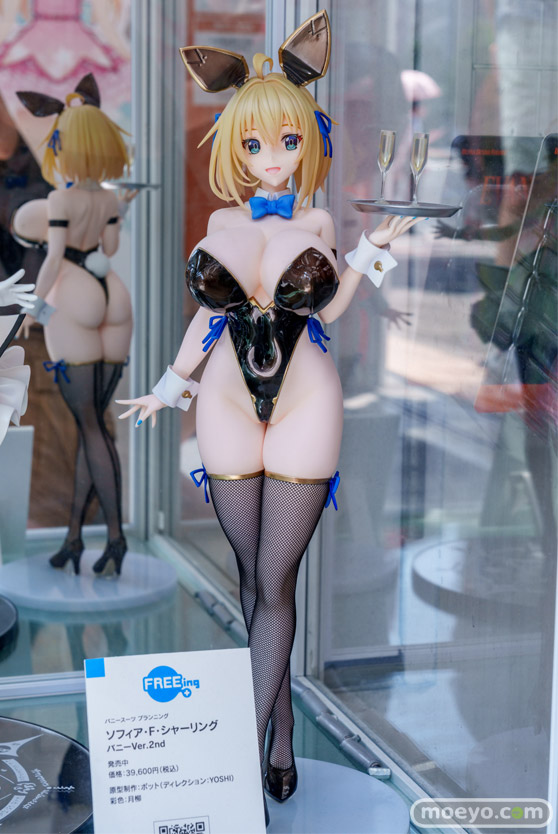 秋葉原の新作フィギュア展示の様子 あみあみ秋葉原フィギュアタワー店 ネクストグリーン 19