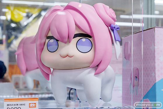 秋葉原の新作フィギュア展示の様子 あみあみ 31