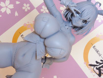 【WF2025夏】高峰ナダレさんのイラストを元に立体化！恋恋新作美少女フィギュア「ソフィア・F・シャーリング ブルーバニー ver.」監修中原型が展示！