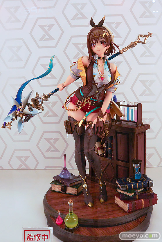 ワンダーフェスティバル2025 [夏]  フィギュア ライザのアトリエ３ ～終わりの錬金術士と秘密の鍵～ ライザ 01