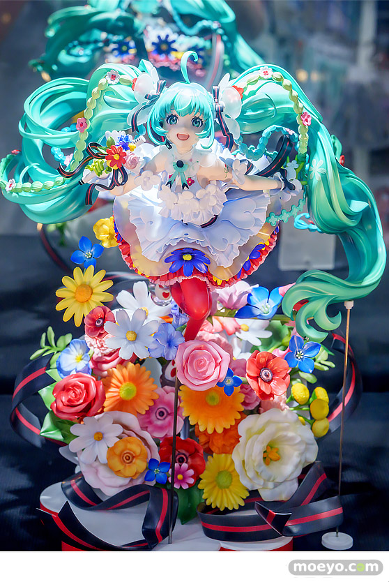 秋葉原の新作フィギュア展示の様子 あみあみ 高潔カナン ヒルダ ロキシー 05