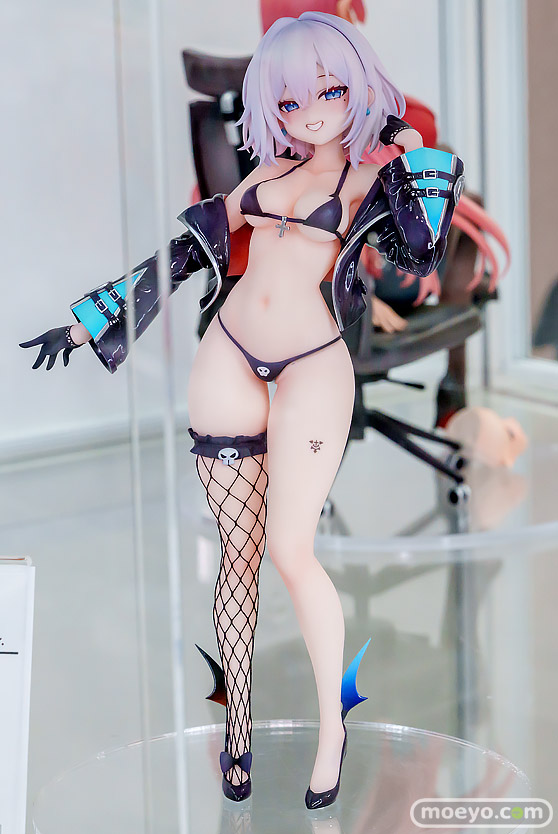 AniGame アズールレーン ヤーデ イイコのときめきマジック Ver. フィギュア あみあみ 01