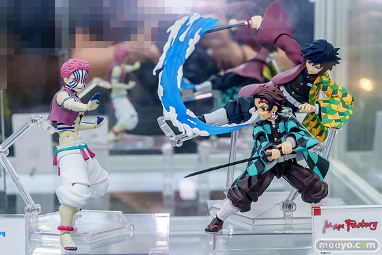 秋葉原の新作フィギュア展示の様子 あみあみ 25