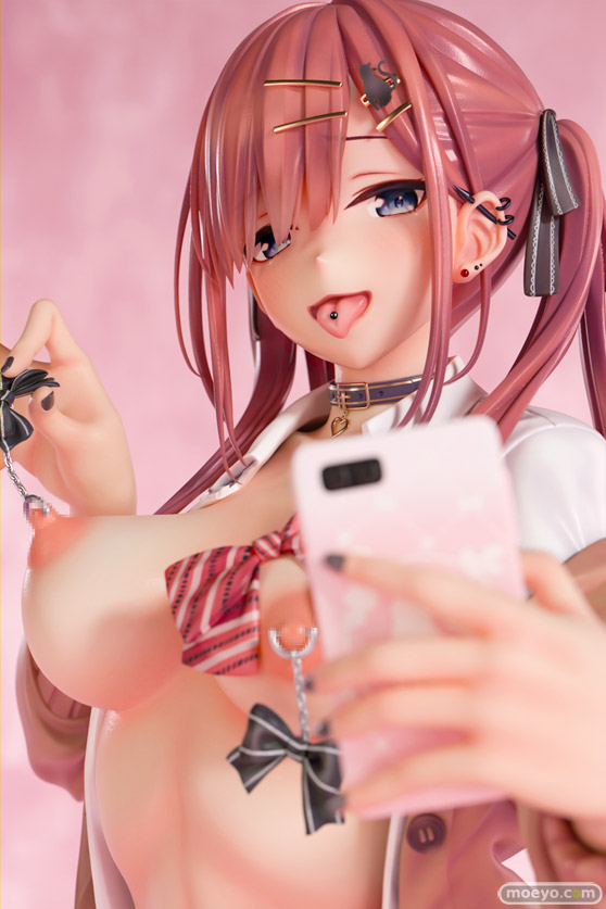 インサイト なな枕「ピアスを見せてくれる赤髪ギャルちゃん」マスクver. 素顔ver. エロ フィギュア のちを。 二次受注 PVC化 27