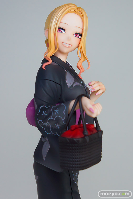 メガホビEXPO2025 フィギュア 電ホビ ドゥルガー アリサ 高坂穂乃果 30