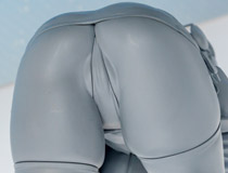 【メガホビEXPO2025】アルター新作美少女フィギュア「アズールレーン セントルイス レースクイーンVer.」監修中原型が展示！