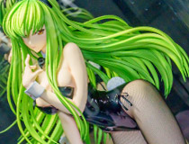 【メガホビEXPO2025】1/3スケール（600mm）のビッグサイズで立体化！フリーイング新作美少女フィギュア「B-style コードギアス 反逆のルルーシュ C.C.バニーVer.」予約受付開始！