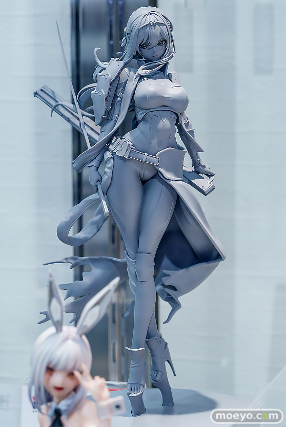 勝利の女神：NIKKE × あみあみ × ツクヨミ スペシャルコラボフェア in 秋葉原 2025 POP UP SHOP in あみあみ　会場の様子 あみあみ秋葉原店  Hobby sakura 紅蓮 グレイブ リトルマーメイド 01