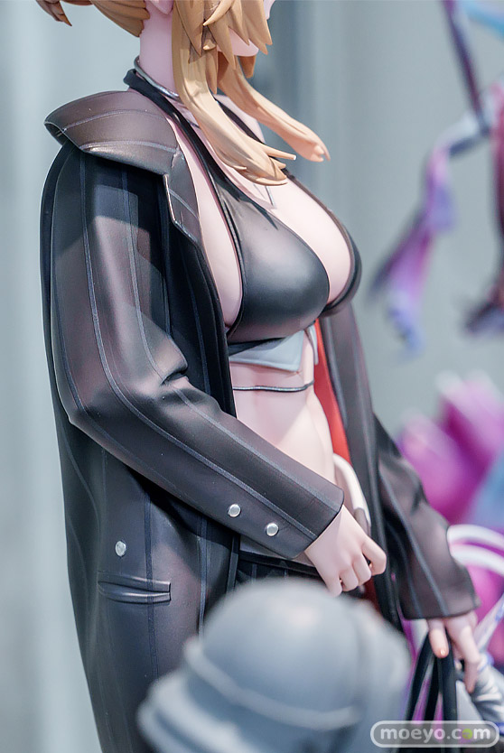 勝利の女神：NIKKE × あみあみ × ツクヨミ スペシャルコラボフェア in 秋葉原 2025 POP UP SHOP in あみあみ　会場の様子 あみあみ秋葉原店  Hobby sakura 紅蓮 グレイブ リトルマーメイド 08