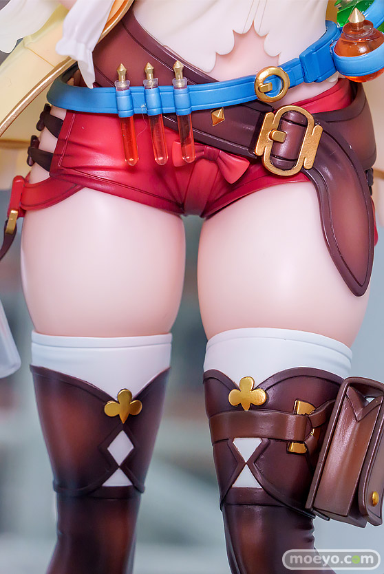 秋葉原の新作フィギュア展示の様子 2025年11月1日 あみあみ 秋葉原ラジオ会館店 03