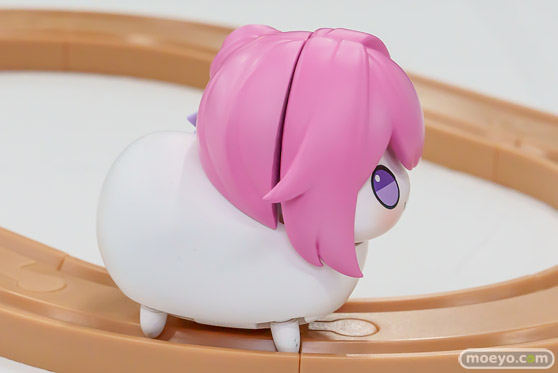 宮沢模型 第47回商売繁盛応援セール フィギュア 
あみあみ パーミャチ・メルクーリヤ　陸奥こまろ ミホノブルボン 35