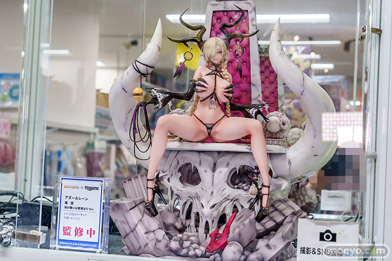 秋葉原の新作フィギュア展示の様子 2025年11月22日 あみあみ 秋葉原ラジオ会館店 尾張 フォルクバン  シャッテ 12