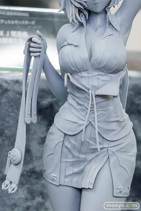 宮沢模型 第47回商売繁盛応援セール フィギュア コトブキヤ ユミアのアトリエ ～追憶の錬金術士と幻創の地～ ユミア・リースフェルト お天気雨Ver. 06