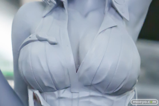 宮沢模型 第47回商売繁盛応援セール フィギュア コトブキヤ ユミアのアトリエ ～追憶の錬金術士と幻創の地～ ユミア・リースフェルト お天気雨Ver. 09