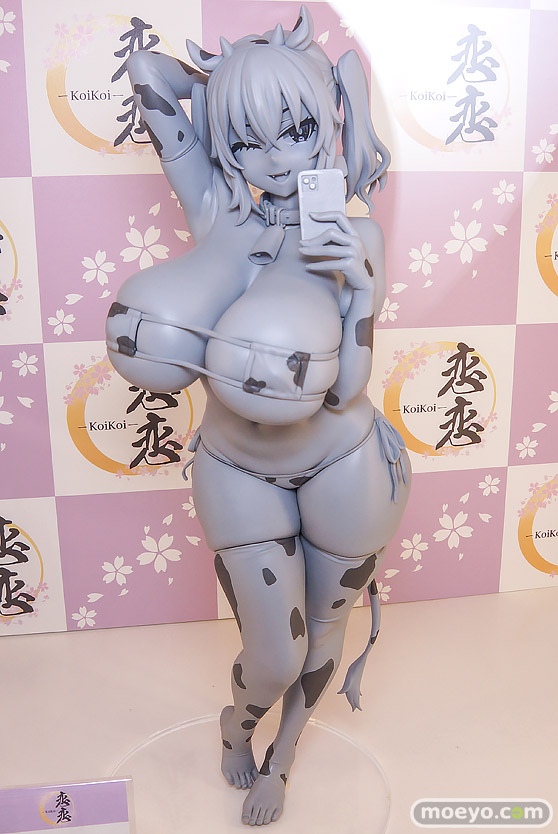 ワンダーフェスティバル2025 [夏]  フィギュア 恋恋 遊美 牛柄ビキニ Ver. ボウズロケット 朝凪 01