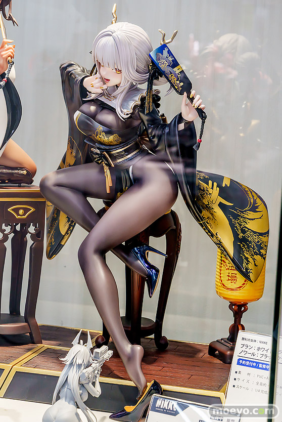 勝利の女神：NIKKE × あみあみ × ツクヨミ スペシャルコラボフェア in 秋葉原 2025 POP UP SHOP in あみあみ フィギュア Stargazer 勝利の女神：NIKKE ブラン ホワイトラビット 03