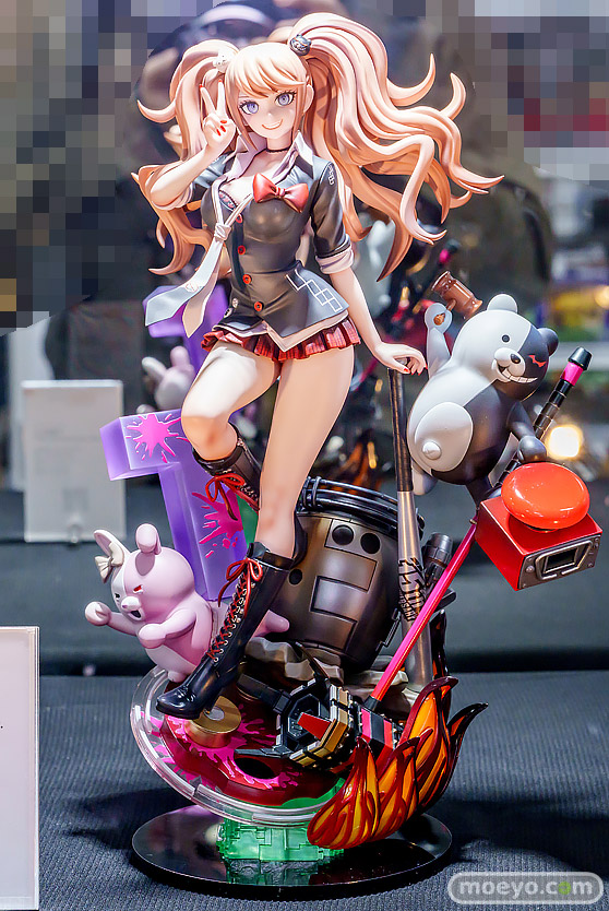 秋葉原の新作フィギュア展示の様子 2025年12月6日 あみあみ 秋葉原ラジオ会館店  江ノ島盾子 01