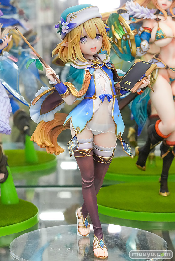 秋葉原の新作フィギュア展示の様子 2025年12月13日 あみあみ ラピ エレグ ヘルム 15