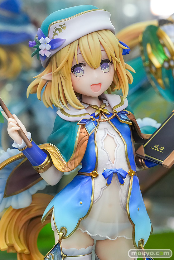 秋葉原の新作フィギュア展示の様子 2025年12月13日 あみあみ ラピ エレグ ヘルム 16