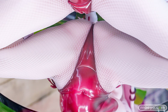 秋葉原の新作フィギュア展示の様子 あみあみ秋葉原フィギュアタワー店 病み兎たん ミユ アリス 女月くるみ 05