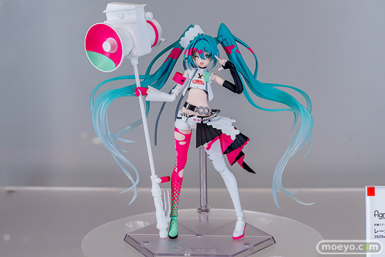 秋葉原の新作フィギュア展示の様子ボークスホビー天国2 アキバCOギャラリー すーぱーそに子 イチカ セイバーオルタ 17