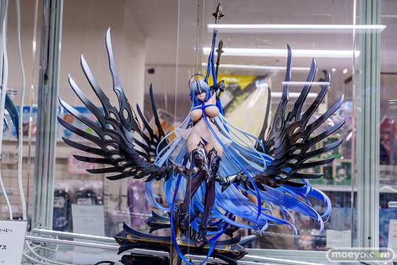 2025年12月27日 秋葉原の新作フィギュア展示の様子 あみあみ 秋葉原ラジオ会館店 マスト  01