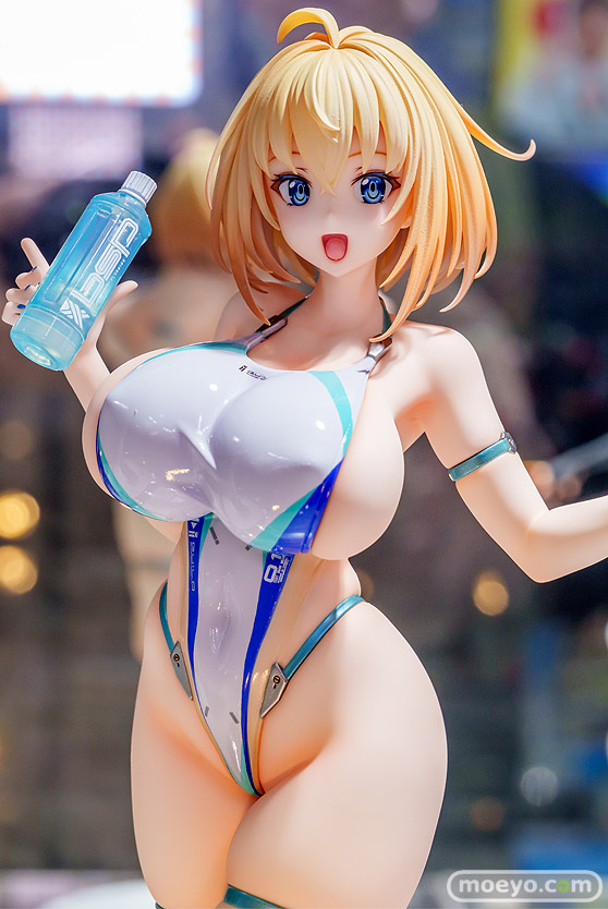 2025年12月27日 秋葉原の新作フィギュア展示の様子 あみあみ 秋葉原ラジオ会館店 マスト  27