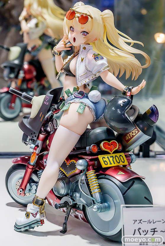 ウイング 『アズールレーン』バッチ 華麗なるスピードスターver. 永野健民 N・E 木村 フィギュア あみあみ 01