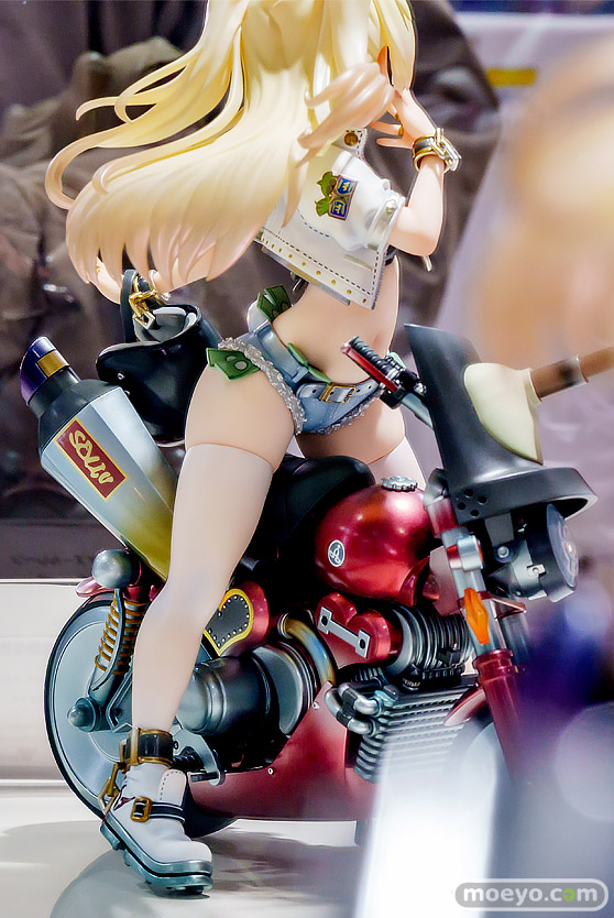 ウイング 『アズールレーン』バッチ 華麗なるスピードスターver. 永野健民 N・E 木村 フィギュア あみあみ 04