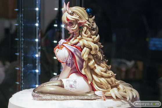 コミックマーケット107 フィギュア ダイキ工業 Honne original 麒麟 Warren MOE 04