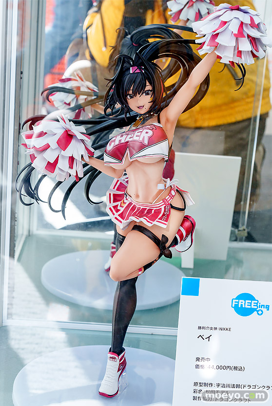 秋葉原の新作フィギュア展示の様子 2026年1月10日あみあみ秋葉原フィギュアタワー店 フリーイング 勝利の女神：NIKKE ベイ 宇治川法幹 松田モデル ドラゴンクラフト 01