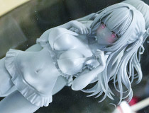 【C107】Q-six新作美少女フィギュア「オトメ世界の歩き方 姫乃アカリ」監修中原型が展示！