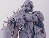 【WF2025夏】AMAKUNI新作美少女フィギュア「勝利の女神：NIKKE ルドミラ ウィンターオーナー」監修中原型が展示！