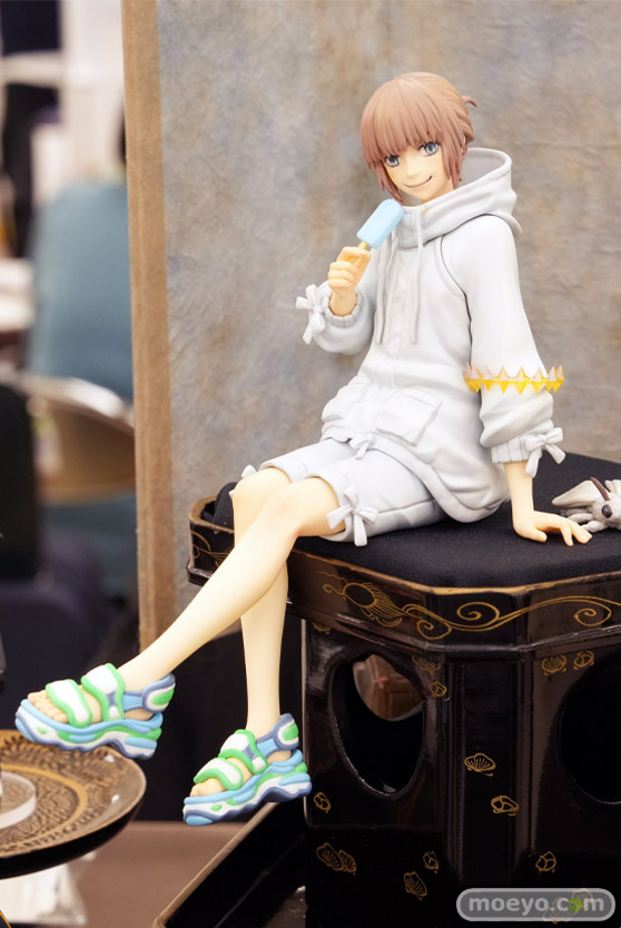 となりのモケイフェスティバル８ フィギュア Yawn rabbits じんべい 01