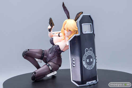 溯行Sushing BUNNY RAPID ACTION SQUAD Guardian・エレーナ 可動フィギュア 製品版 40