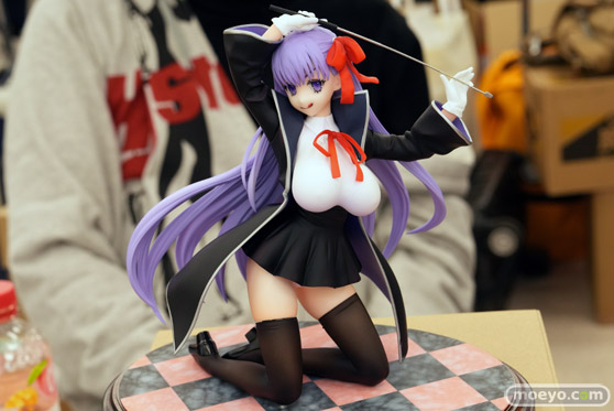 となりのモケイフェスティバル８ フィギュア くじら12号 シュリンプ 明日がんばるれ 01