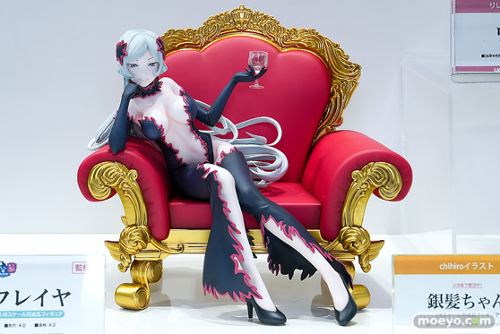 ワンダーフェスティバル2026 [冬]  フィギュア ユニオンクリエイティブ もちもち鏡餅ちゃん 金色の闇 ソフィア 25